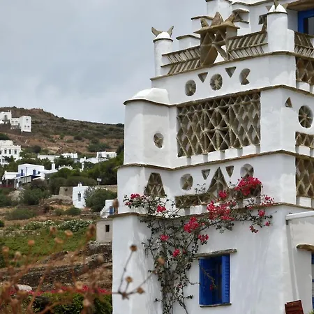 Triantaros Habitart Triandaros (Tinos)